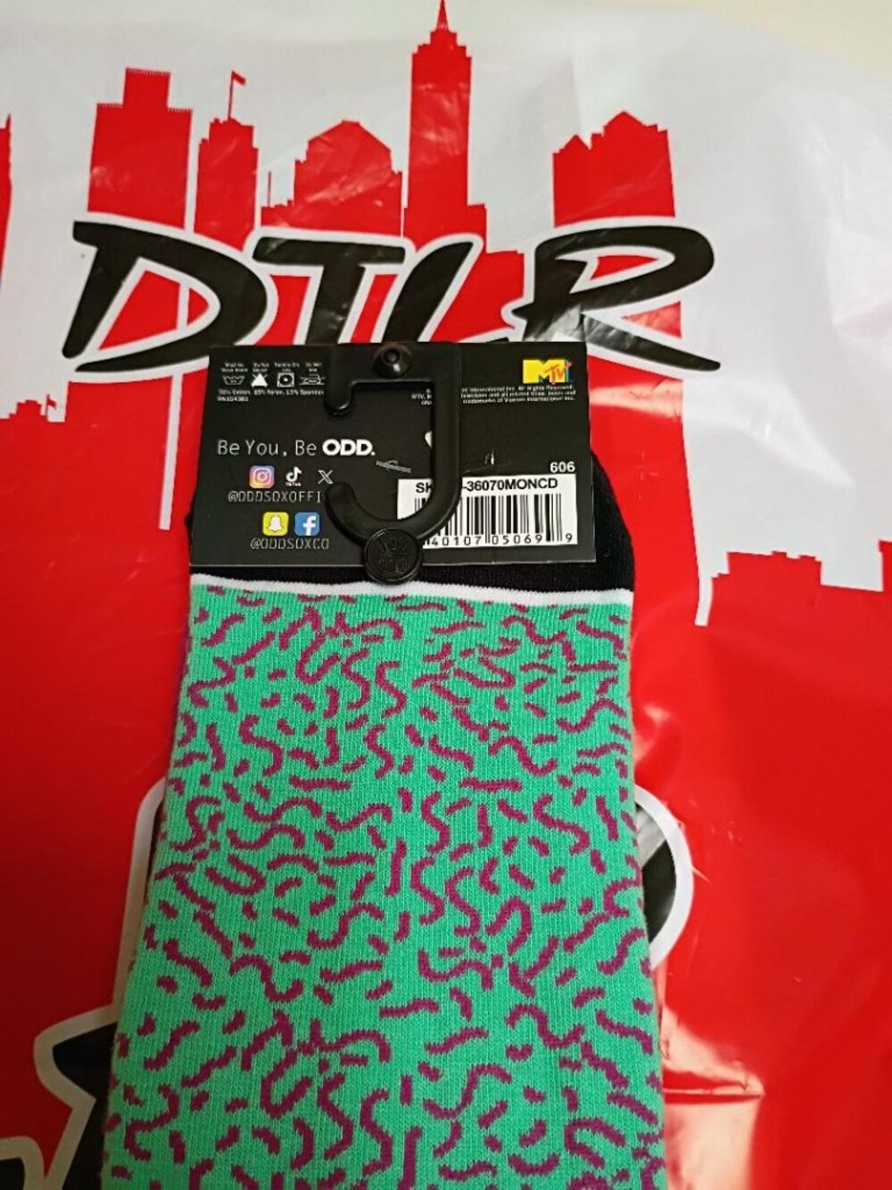 Yo! MTV Raps Socks - Picture 2 of 2